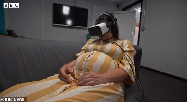 Pain Management For Pregnant Women with VR